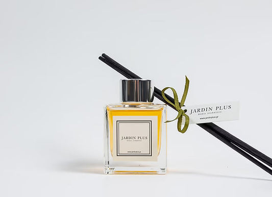 Room fragrance with sticks, White Flowers
